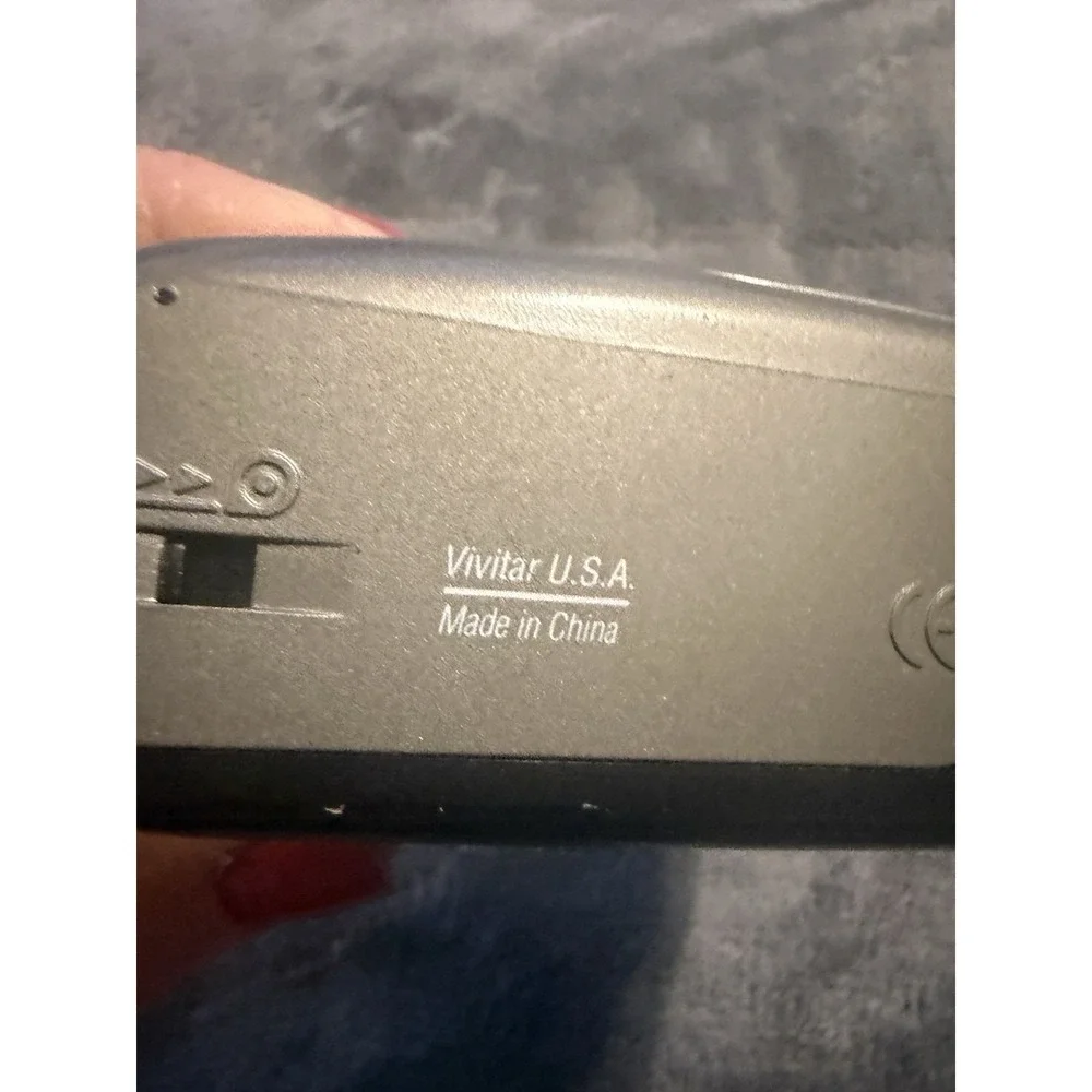 Vivitar Big View BV35 35mm Point & Shoot Film Camera Not Tested